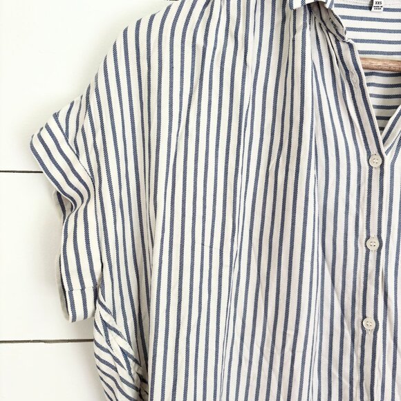 Madewell blue and white oversized striped button down blouse - Picture 3 of 5